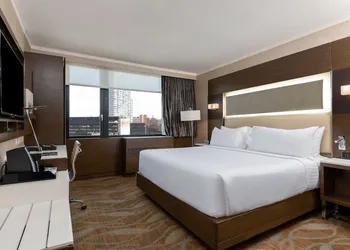 Holiday Inn Brooklyn Downtown by IHG hotel thumbnail 3