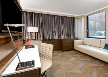 Holiday Inn Brooklyn Downtown by IHG hotel thumbnail 6