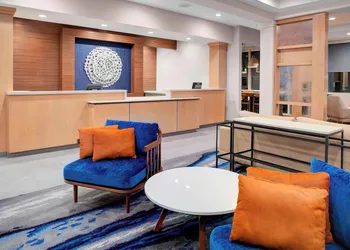 Fairfield Inn & Suites by Marriott Virginia Beach Oceanfront hotel thumbnail 2