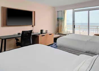 Fairfield Inn & Suites by Marriott Virginia Beach Oceanfront hotel thumbnail 7