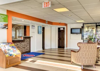 Motel 6 Washington, DC hotel thumbnail 3