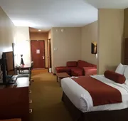 Best Western Plus Finger Lakes Inn & Suites hotel detail image 3