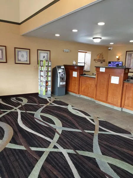 Lavissh Inn & Suites hotel detail image 2