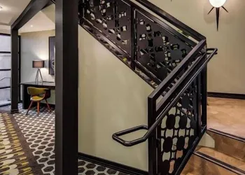 Cormorant Boutique Hotel hotel thumbnail 3
