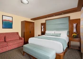 Cormorant Boutique Hotel hotel thumbnail 6