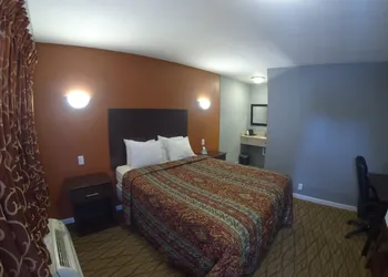 Cozy Rest Motel hotel thumbnail 3