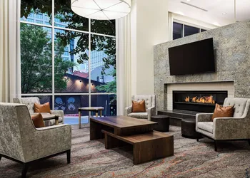 Hilton Garden Inn Nashville Downtown/Convention Center hotel thumbnail 3