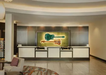 Hilton Garden Inn Nashville Downtown/Convention Center hotel thumbnail 7