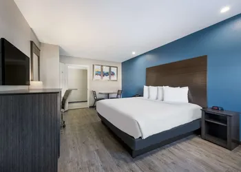SureStay Hotel by Best Western Spring North Houston hotel thumbnail 8