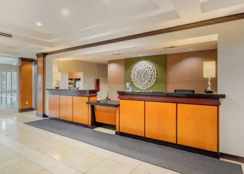 Fairfield Inn & Suites by Marriott Houston Conroe/Woodlands hotel thumbnail 3