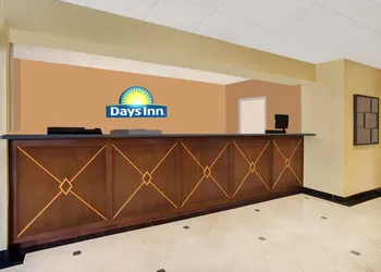 Days Inn by Wyndham Silver Spring hotel thumbnail 2