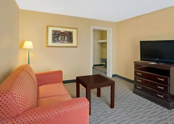 Days Inn by Wyndham Silver Spring hotel thumbnail 8