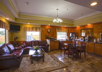 Downtowner Inn and Suites Hobby hotel thumbnail 2