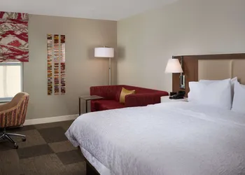 Hampton Inn & Suites Phoenix/Scottsdale on Shea Boulevard hotel thumbnail 8