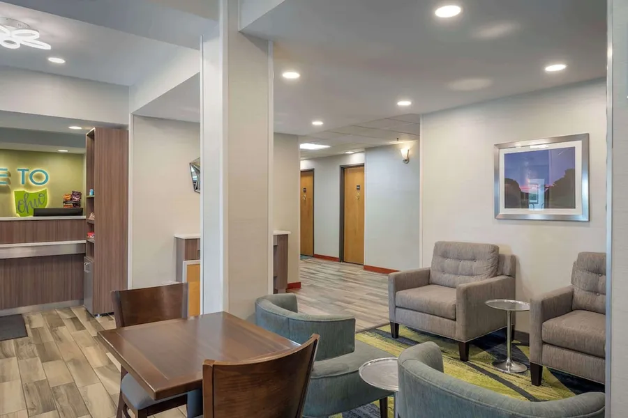 Best Western St. Clairsville Inn & Suites hotel detail image 2