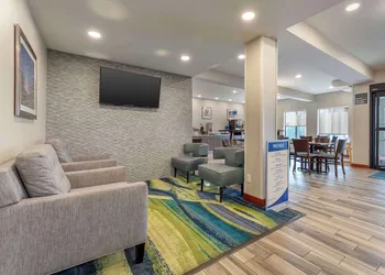 Best Western St. Clairsville Inn & Suites hotel thumbnail 3