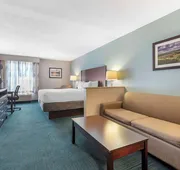 Best Western St. Clairsville Inn & Suites hotel detail image 5