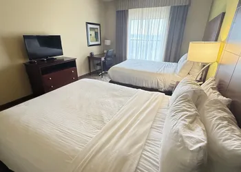 Comfort Inn & Suites Marquette - Prairie du Chien hotel thumbnail 8