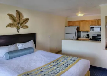 Sailport Waterfront Suites hotel thumbnail 5