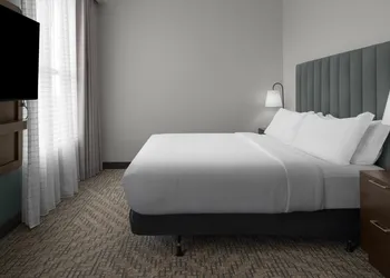 Embassy Suites by Hilton Tuscaloosa Alabama Downtown hotel thumbnail 7