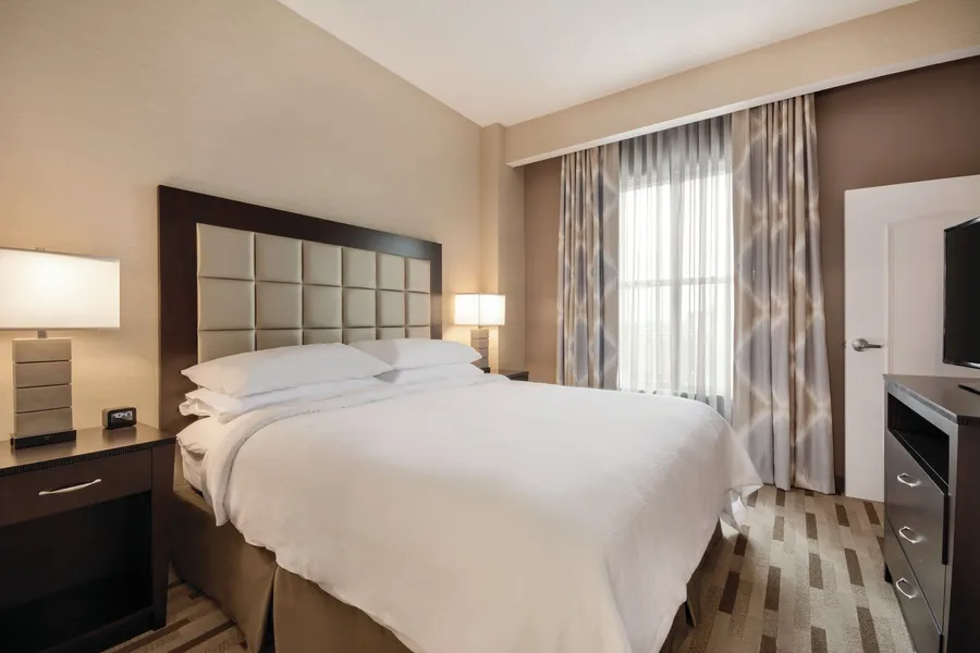 Embassy Suites by Hilton Tuscaloosa Alabama Downtown hotel detail image 6