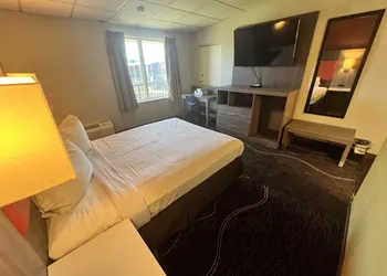 Countryside Suites Kansas City Independence I-70E Sports Complex Hotel hotel thumbnail 8