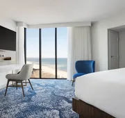 Delta Hotels by Marriott Virginia Beach Waterfront Suites hotel detail image 4