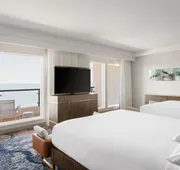 Delta Hotels by Marriott Virginia Beach Waterfront Suites hotel detail image 7