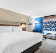 Holiday Inn Express Hotel & Suites Pauls Valley by IHG hotel detail image 5