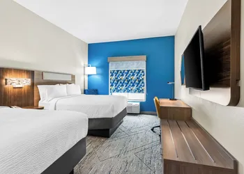 Holiday Inn Express Hotel & Suites Pauls Valley by IHG hotel thumbnail 7