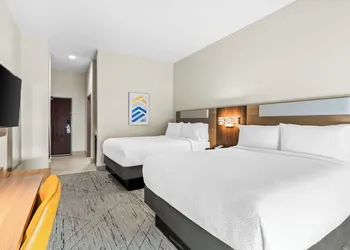 Holiday Inn Express Hotel & Suites Pauls Valley by IHG hotel thumbnail 8