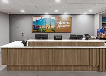 Hampton Inn & Suites by Hilton Tomball Houston NW hotel thumbnail 6