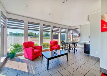 Motel 6 Fort Worth, TX - White Settlement hotel thumbnail 2