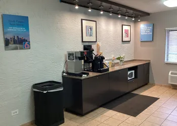 Motel 6 Bridgeview, IL hotel thumbnail 5