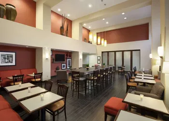 Hampton Inn & Suites Conroe - I-45 North hotel thumbnail 5