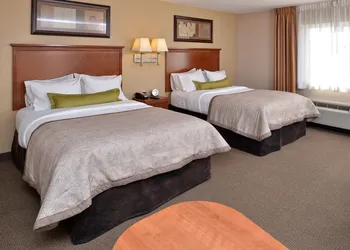 Candlewood Suites Williston by IHG hotel thumbnail 8