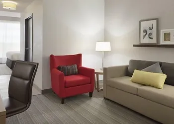 Ramada by Wyndham Houston Westchase hotel thumbnail 8