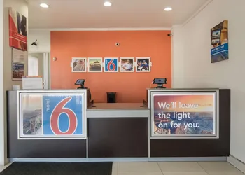 Motel 6 Fort Worth, TX - Seminary hotel thumbnail 4