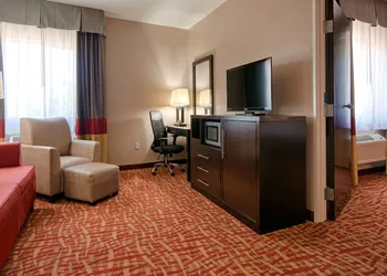 Best Western Plus Zion West Hotel hotel thumbnail 8