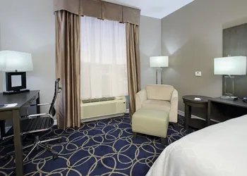 Holiday Inn Express & Suites Houston North - IAH Area by IHG hotel thumbnail 7