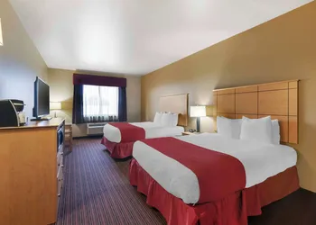 Best Western Golden Prairie Inn & Suites hotel thumbnail 6