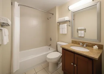 Holiday Inn Port St. Lucie by IHG hotel thumbnail 6