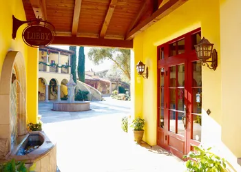 CaliPaso Winery hotel thumbnail 2