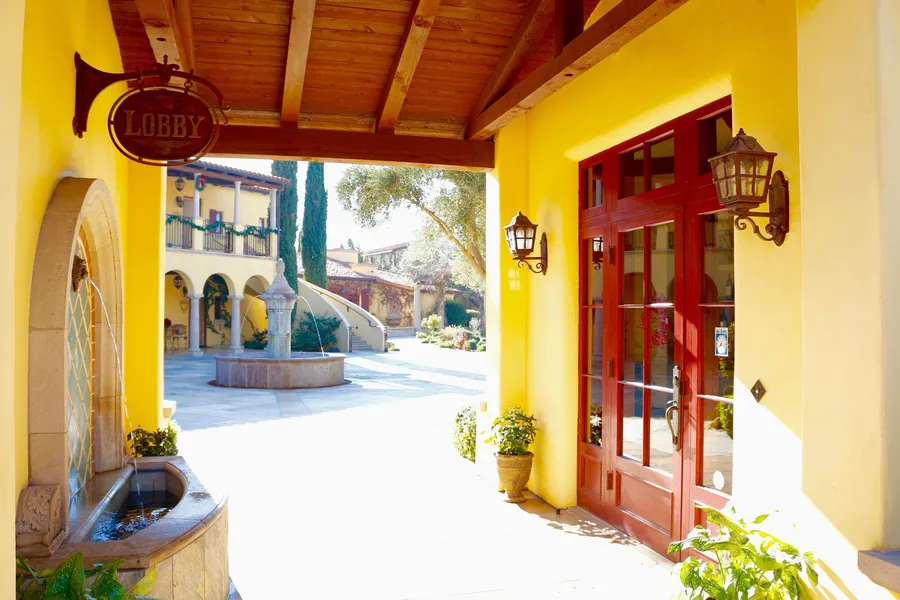 CaliPaso Winery hotel detail image 2