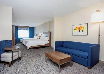 Holiday Inn Express & Suites Lantana by IHG hotel thumbnail 5