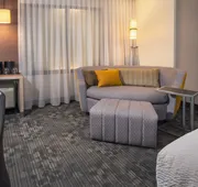 Courtyard by Marriott Calgary South hotel detail image 3