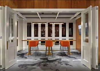 Courtyard by Marriott Calgary South hotel thumbnail 7