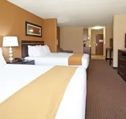 Holiday Inn Express Hotel & Suites LAMAR by IHG hotel detail image 3