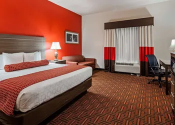Best Western Plus Memorial Inn & Suites hotel thumbnail 7