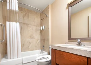 Canadas Best Value Inn Richmond Hill Toronto N hotel thumbnail 8